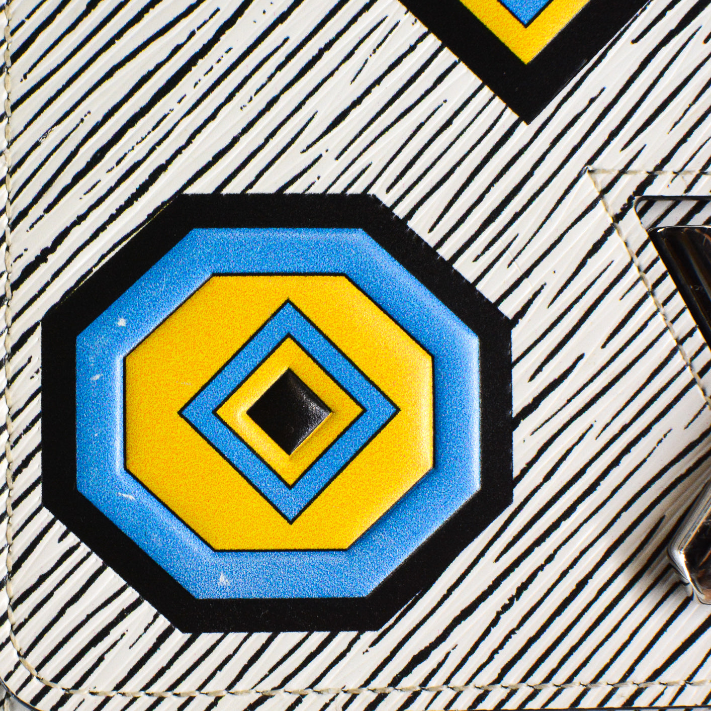 LOUIS VUITTON Twist Wallet Limited Edition Azteque Epi