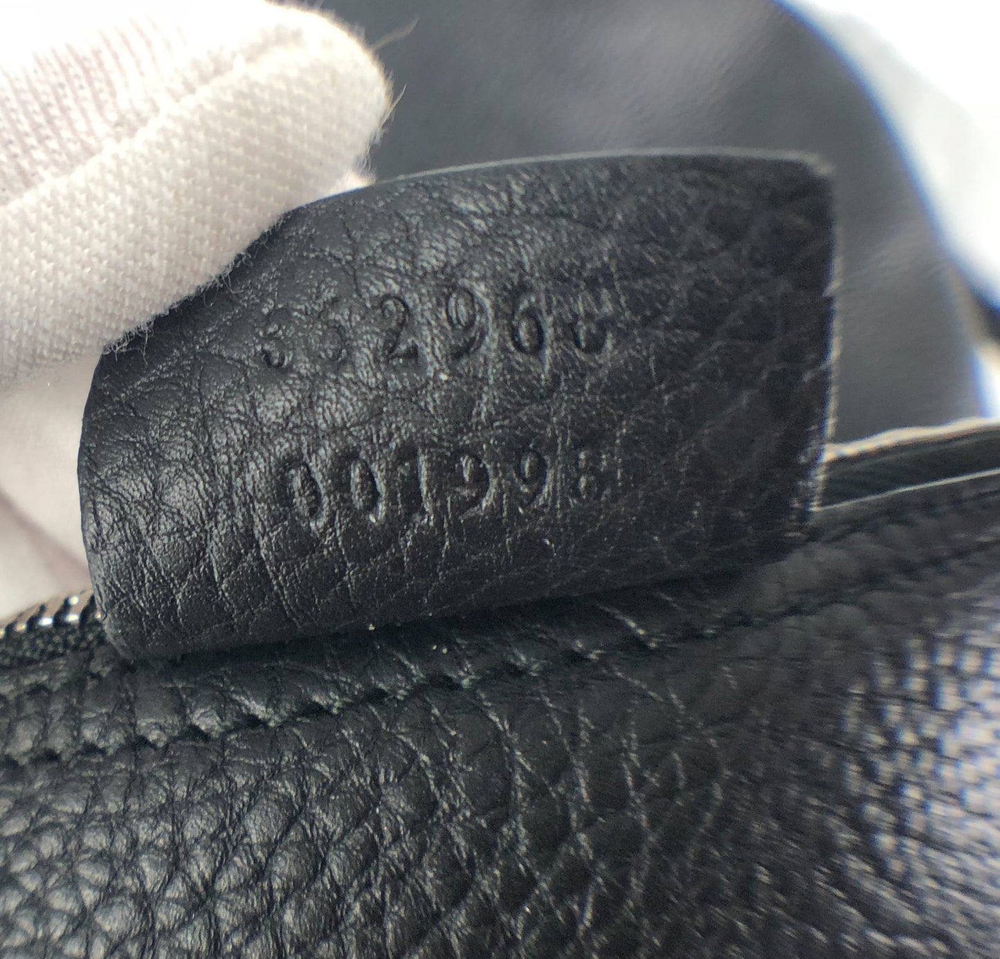 GUCCI Soft Leather Hobo Bag in Black