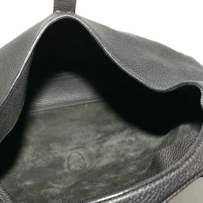 GUCCI Soft Leather Hobo Bag in Black