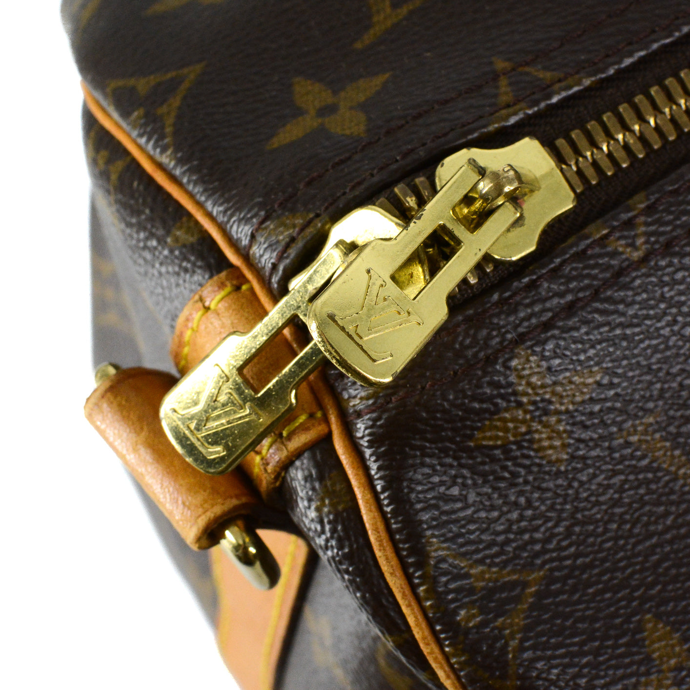 LOUIS VUITTON Monogram Keepall Bandouliere 55