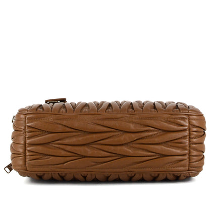 MIU MIU Bandoliera Matelasse Cannella Handbag